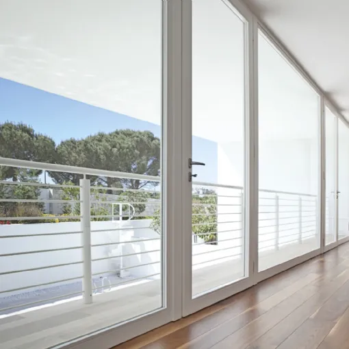 Finestra ideale per ambienti moderni e contemporanei Legno Design di De Carlo