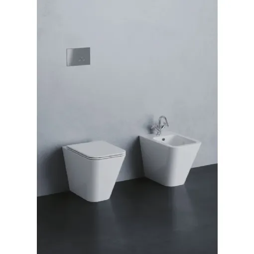 Arredo bagno con sanitari da appoggio in ceramica Build 03