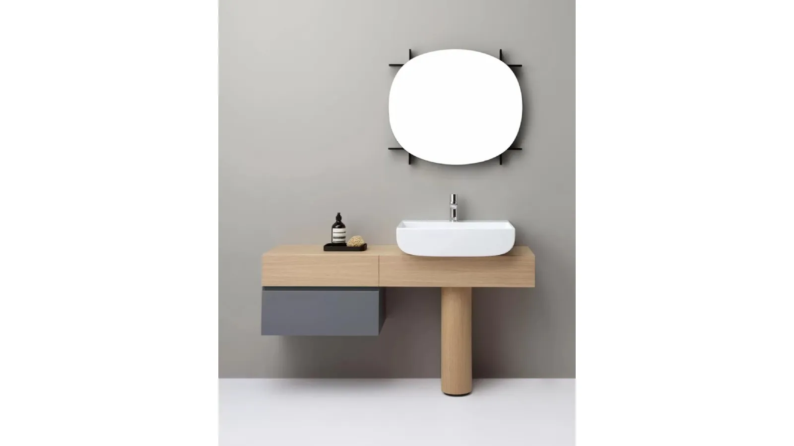 Mobile da Bagno a terra in rovere e laccato Charlotte 02 di Azzurra Ceramica