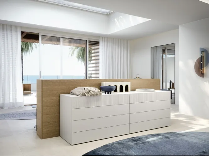 Cassettiera in laccato opaco Easy System di Novamobili