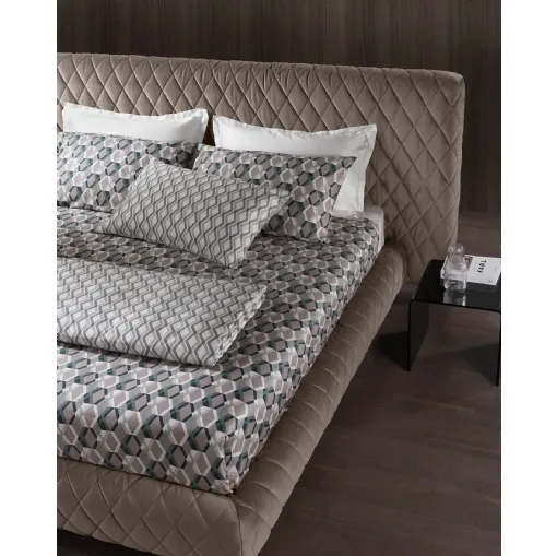 Letto in tessuto trapuntato con box contenitore Why Not Canto di Altrenotti