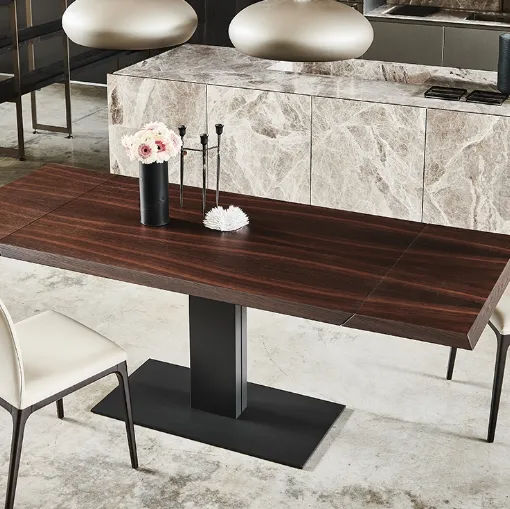 Tavolo allungabile con base in metallo e piano in legno Elvis Wood Drive di Cattelan Italia