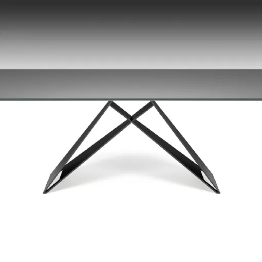 Tavolo con piano in cristallo verniciato graphite e gambe in acciaio Premier di Cattelan Italia
