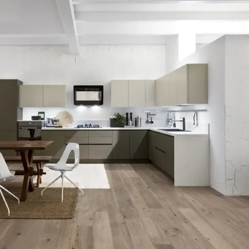 Cucina Moderna angolare Zenzero 07 in Rovere laccato Tortora e Juta di Arrex
